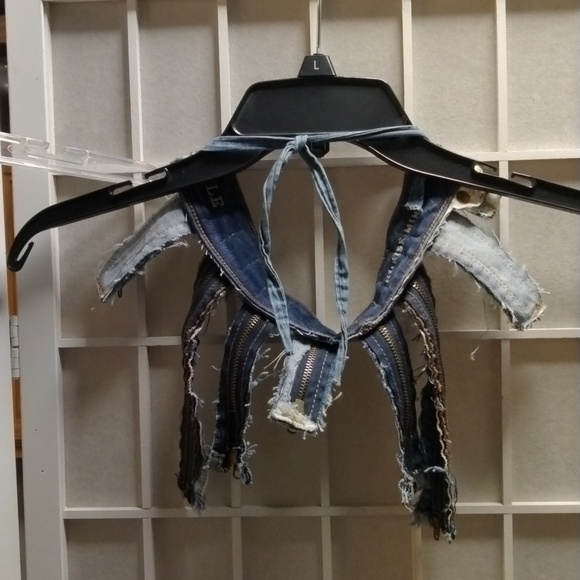 Zipper denim choker with matching zipper denim bracelet. - Picture 5 of 10